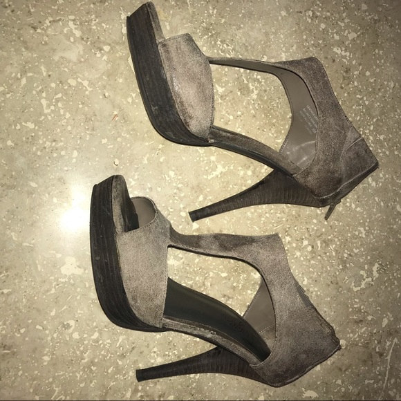 Fergie Kitana-Tan Heels. Leather. size 9 like new - Picture 8 of 10